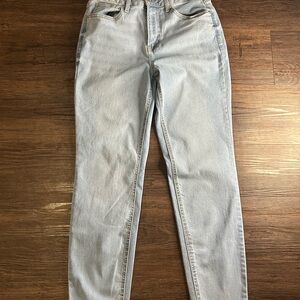 No Boundaries Light Wash Skinny Jeans